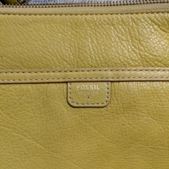 Fossil Handbag - Picture 2 of 4